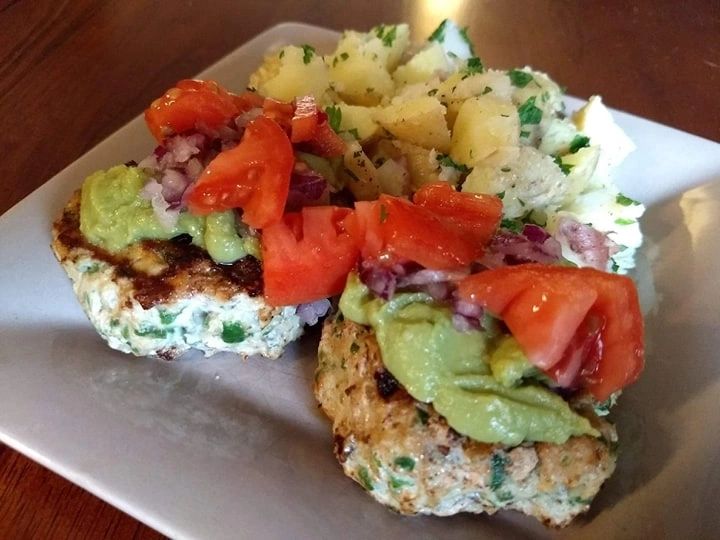 SpinachTurkey Burger Wraps